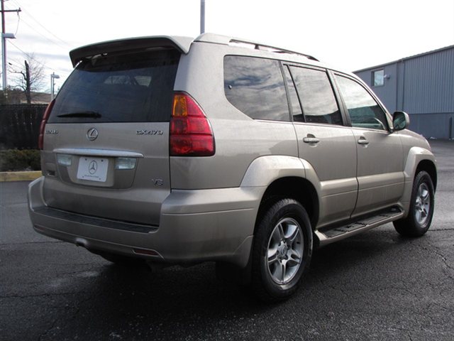 Lexus GX 470 2004 photo 3