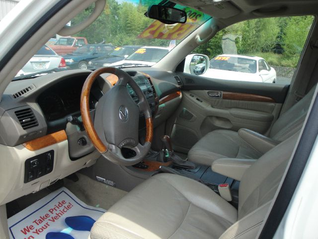 Lexus GX 470 2004 photo 31