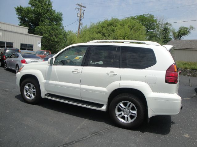 Lexus GX 470 2004 photo 32