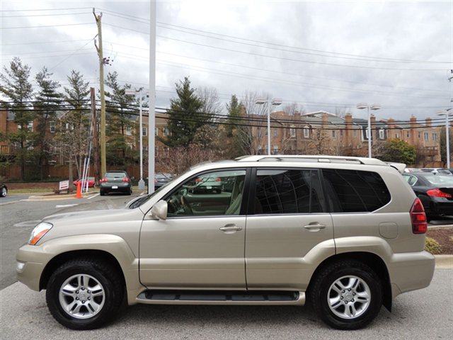 Lexus GX 470 2004 photo 3