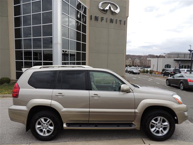 Lexus GX 470 2004 photo 4