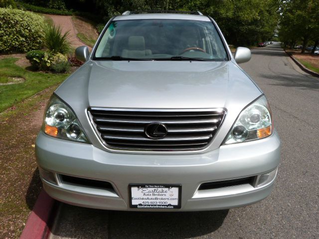 Lexus GX 470 2005 photo 2