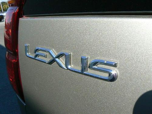 Lexus GX 470 2005 photo 2