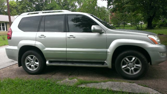 Lexus GX 470 2005 photo 3