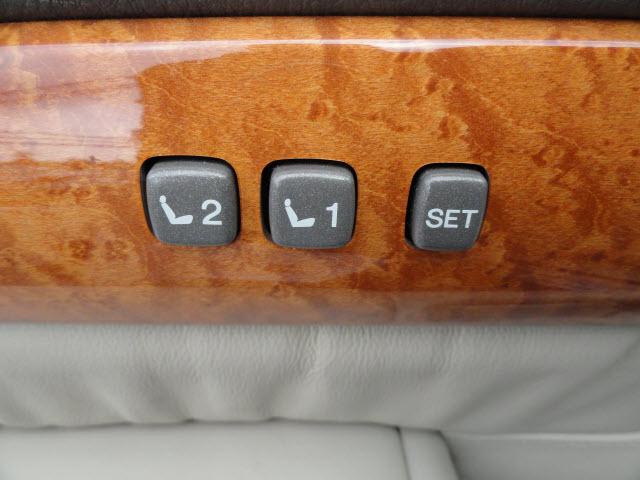 Lexus GX 470 2005 photo 2