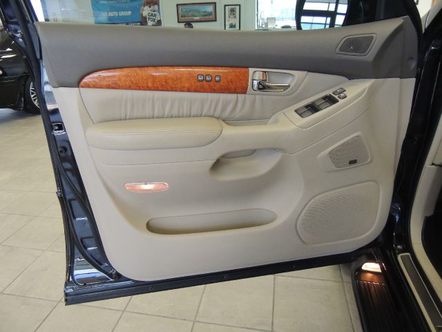 Lexus GX 470 Scion XB SUV