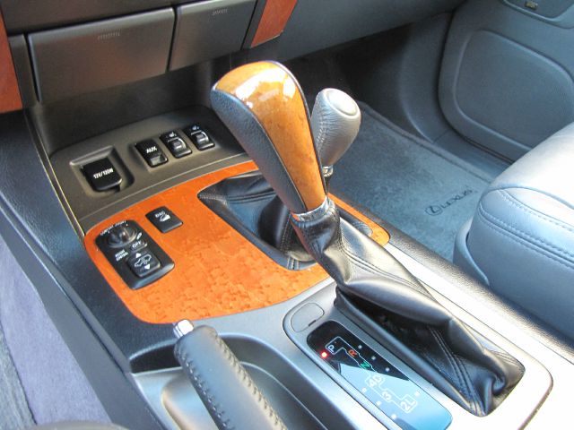 Lexus GX 470 2007 photo 16