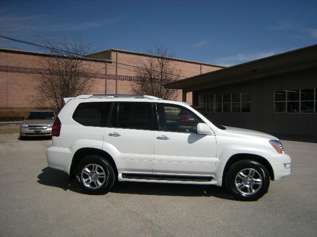Lexus GX 470 2009 photo 3