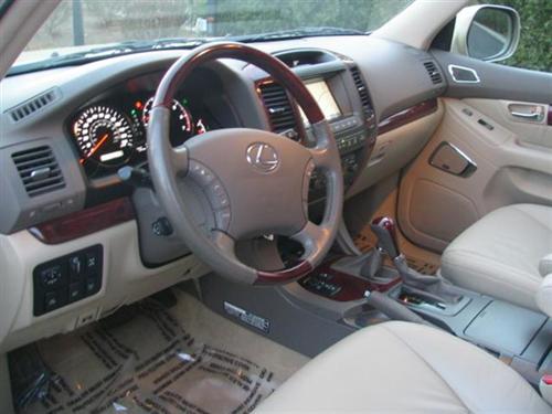 Lexus GX 470 2009 photo 4