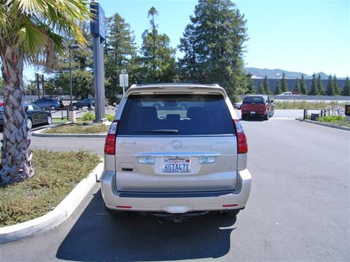 Lexus GX 470 2009 photo 3