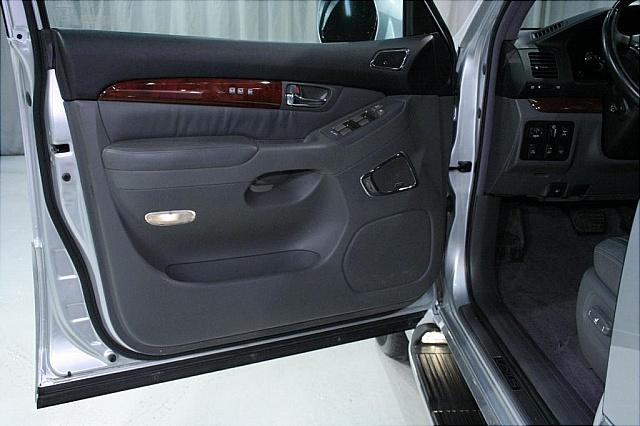 Lexus GX 470 2009 photo 3