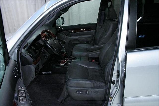Lexus GX 470 2009 photo 4