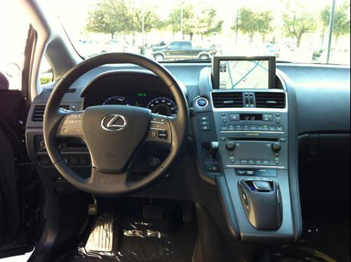 Lexus HS 250h 2010 photo 2