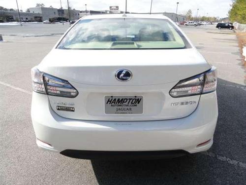 Lexus HS 250h 2010 photo 4