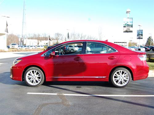 Lexus HS 250h 2010 photo 1