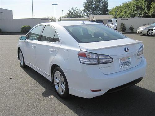 Lexus HS 250h 2010 photo 1
