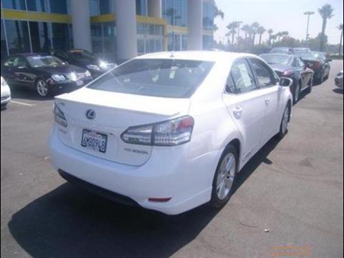 Lexus HS 250h 2010 photo 2