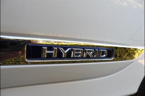 Lexus HS 250h 2010 photo 2