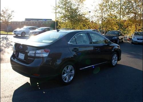 Lexus HS 250h 2010 photo 1