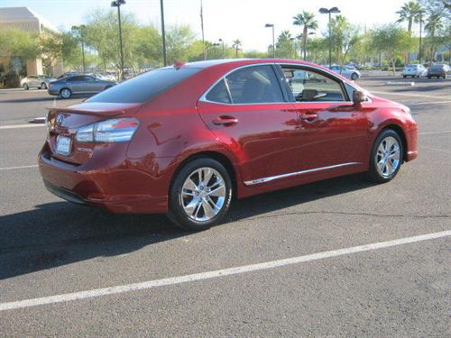 Lexus HS 250h 2010 photo 2