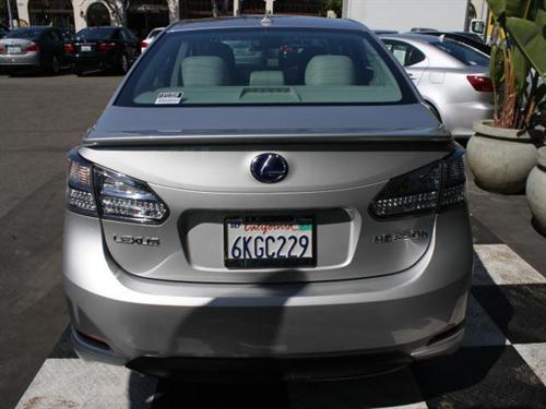 Lexus HS 250h 2010 photo 2