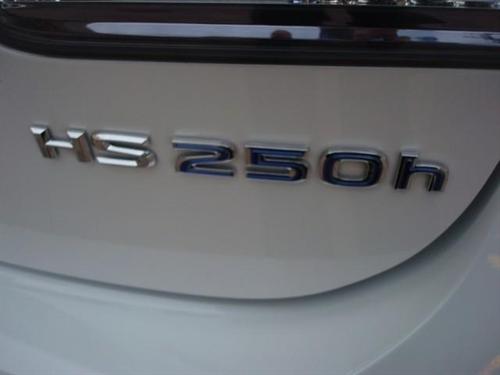 Lexus HS 250h 2010 photo 3