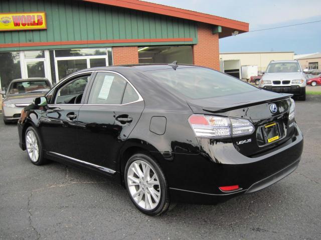Lexus HS 250h 2010 photo 3
