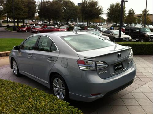Lexus HS 250h 2010 photo 2