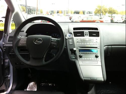 Lexus HS 250h 2010 photo 4