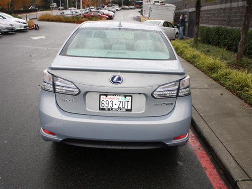 Lexus HS 250h 2010 photo 2