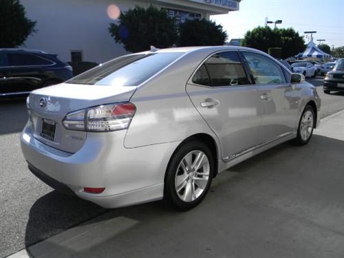 Lexus HS 250h 2010 photo 4