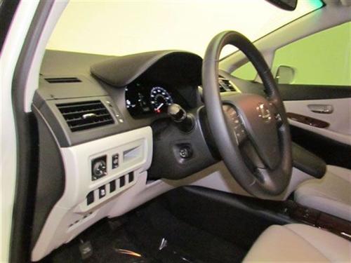 Lexus HS 250h 2010 photo 1