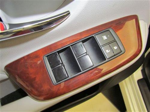 Lexus HS 250h 2010 photo 2