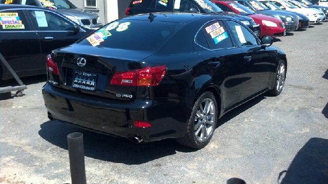 Lexus IS 2008 photo 1