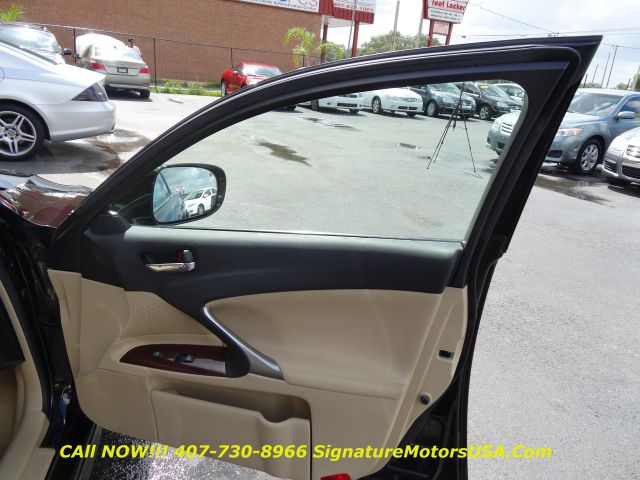 Lexus IS 250 2006 photo 15