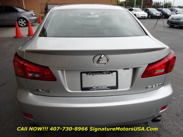Lexus IS 250 2006 photo 8