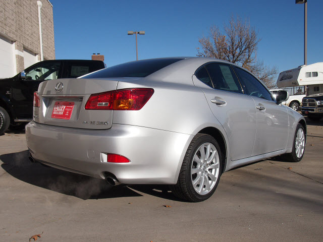 Lexus IS 250 2006 photo 2