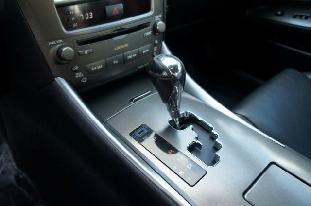 Lexus IS 250 2006 photo 18