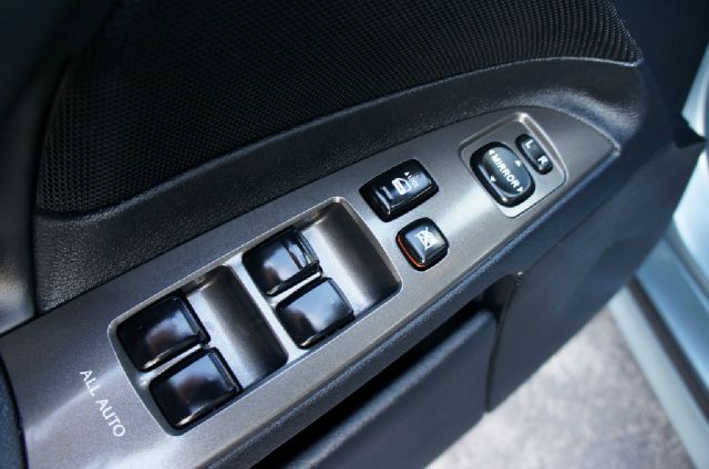 Lexus IS 250 2006 photo 21