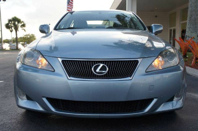Lexus IS 250 2006 photo 28