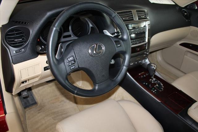 Lexus IS 250 2006 photo 12