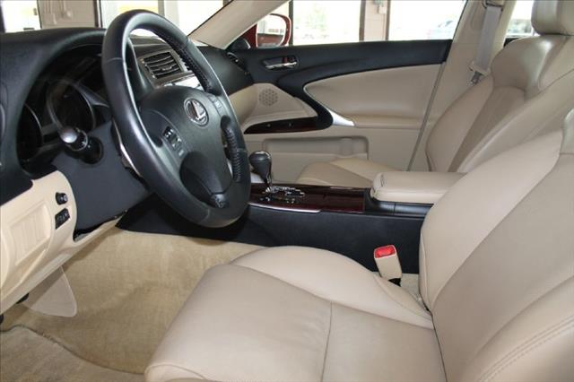 Lexus IS 250 2006 photo 15
