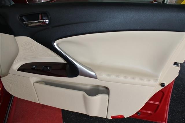 Lexus IS 250 2006 photo 7