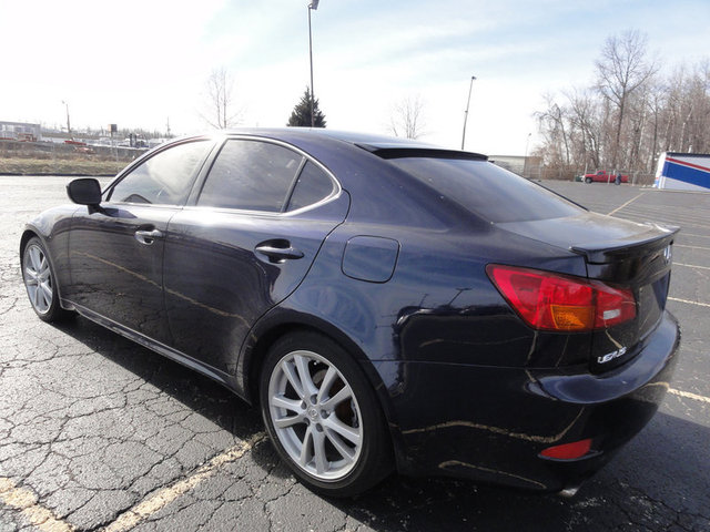 Lexus IS 250 2006 photo 3