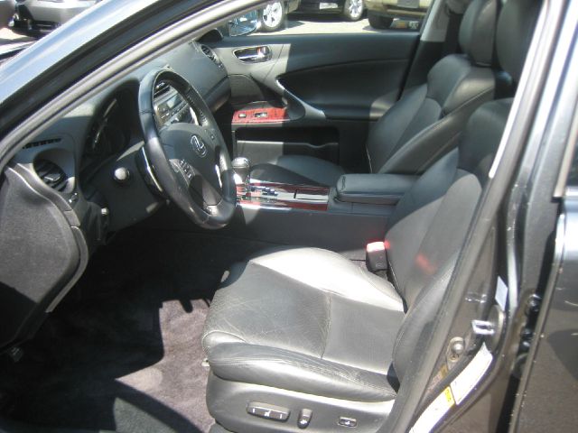 Lexus IS 250 2006 photo 4
