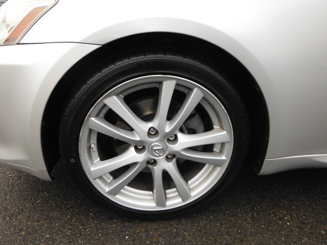 Lexus IS 250 2006 photo 2
