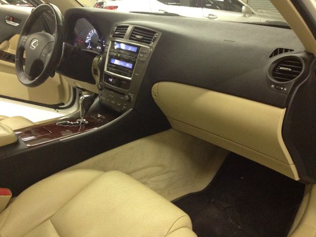 Lexus IS 250 2007 photo 28