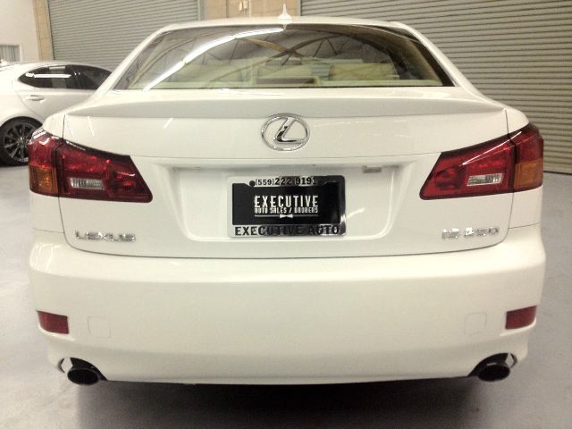 Lexus IS 250 2007 photo 30