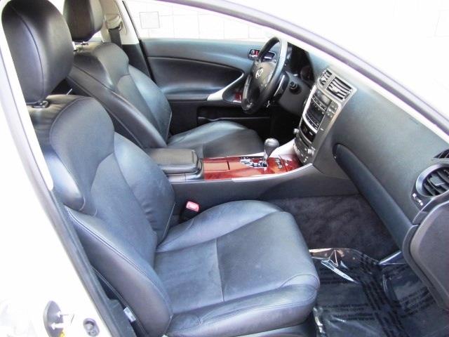 Lexus IS 250 2007 photo 2