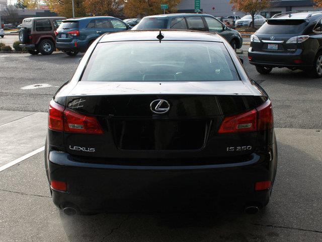 Lexus IS 250 2007 photo 2